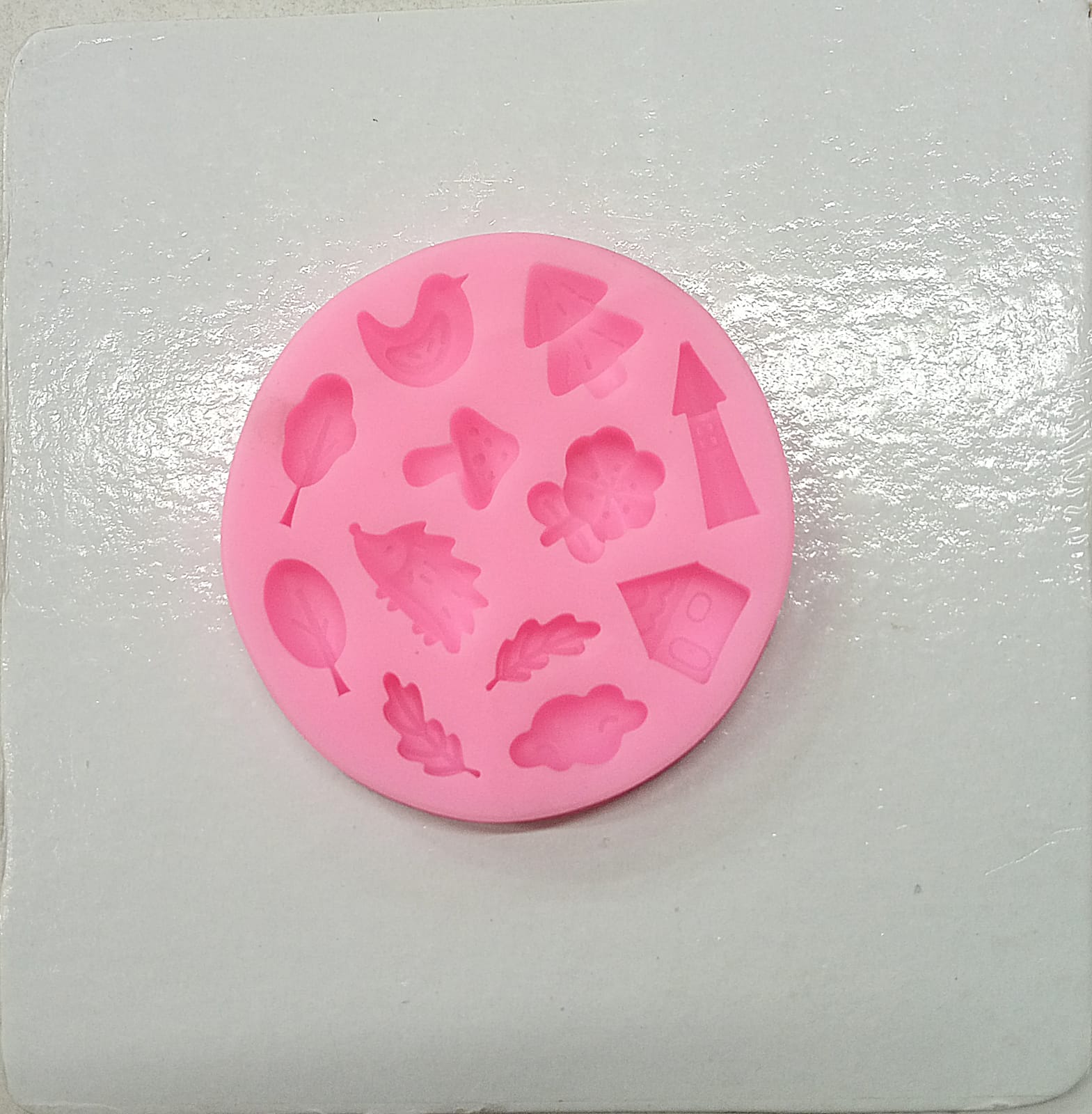 মাল্টিফ্লাই সিলিকন ফনডেন্ট মোল্ড Multifly silicon fondent mold