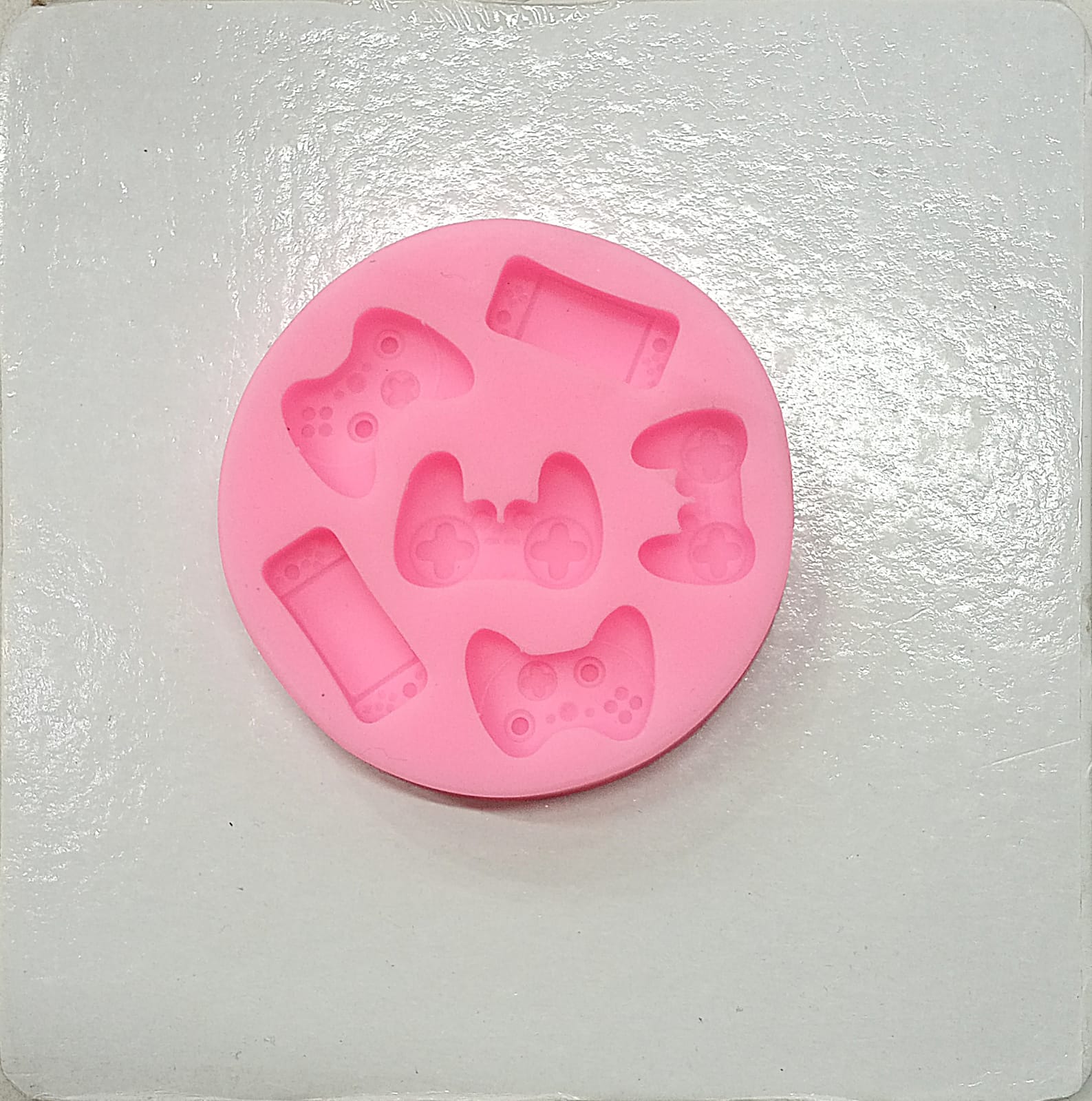 গেমিং সেট সিলিকন ফনডেন্ট মোল্ড Gaming set silicon fondent mould